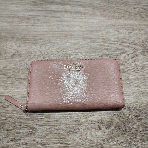 kate spade Handbags - Kate spade wallet